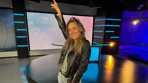 De cara a su concierto en el Auditorio, Fey describe su próximo álbum en 3 palabras: “Me gusta renovarme”