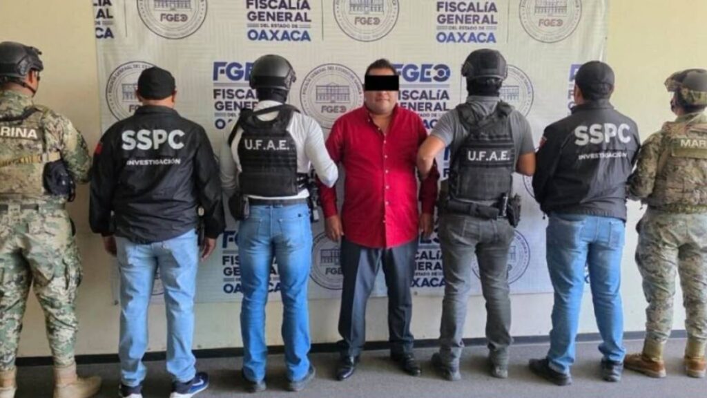 Detienen a síndico municipal.