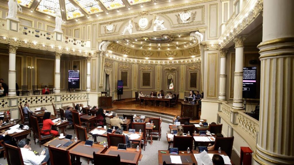 diputadas-poblanas-de-morena-desatan-polemica-por-comentarios-sobre-adultos-mayores-en-un-podcast