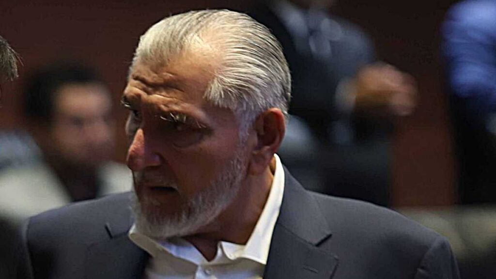 Embajada desmiente información sobre Adán Augusto