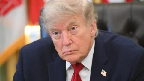 El voto hispano se aleja de Trump pero no respalda plenamente a los demócratas