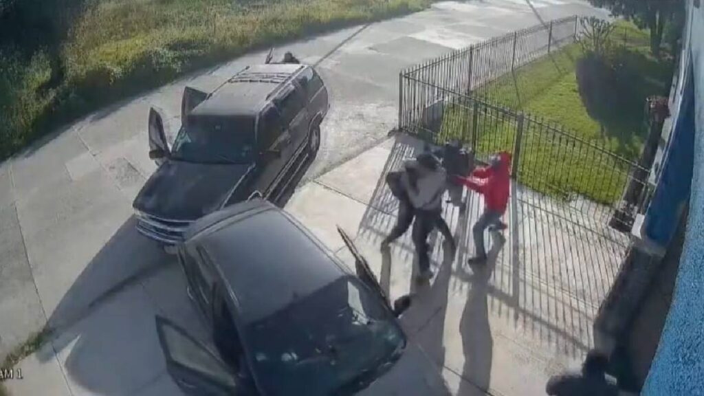 empresario-escapa-de-presunto-secuestro-en-huejotzingo-puebla-video