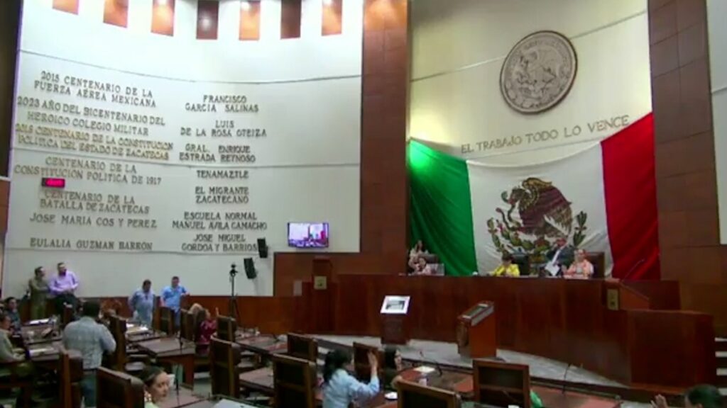 En sesión atípica, Congreso de Zacatecas aprueba reforma electoral que da plurinominales a perdedores