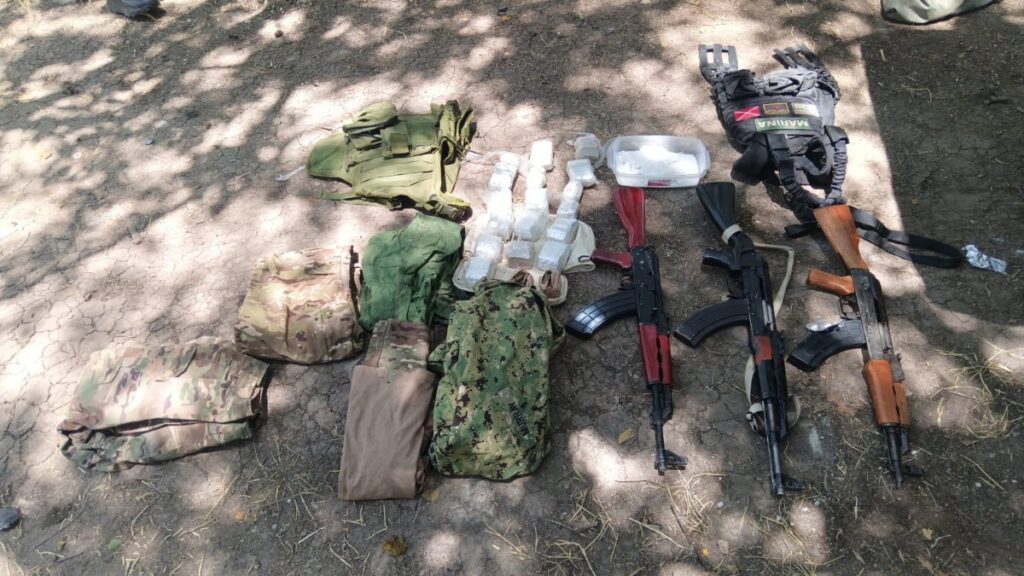 Enfrentamiento en Malinalco deja un agresor muerto y un detenido, con un policía herido