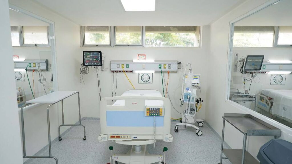 estudiante-cae-del-tercer-piso-de-universidad-en reynosa-fue-hospitalizado