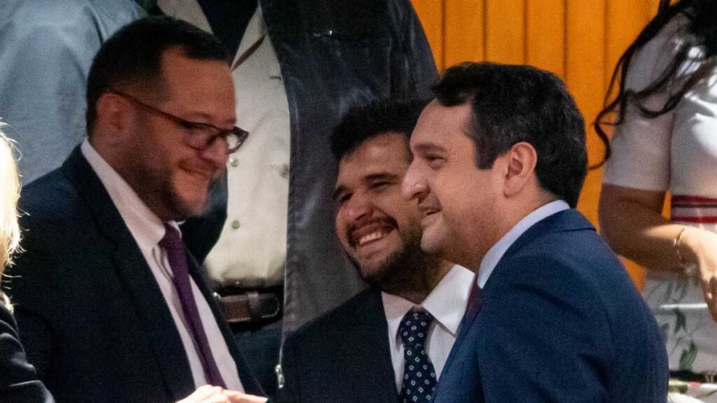José Ramón López Beltrán aparece en Estados Unidos tras revocación de visa de su hermano Andy