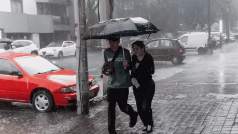 Se pronostican lluvias y ráfagas de viento para este domingo en CDMX