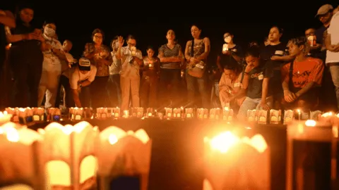 Colombia homenajea a las víctimas del terremoto, mientras se cierra etapa de búsqueda