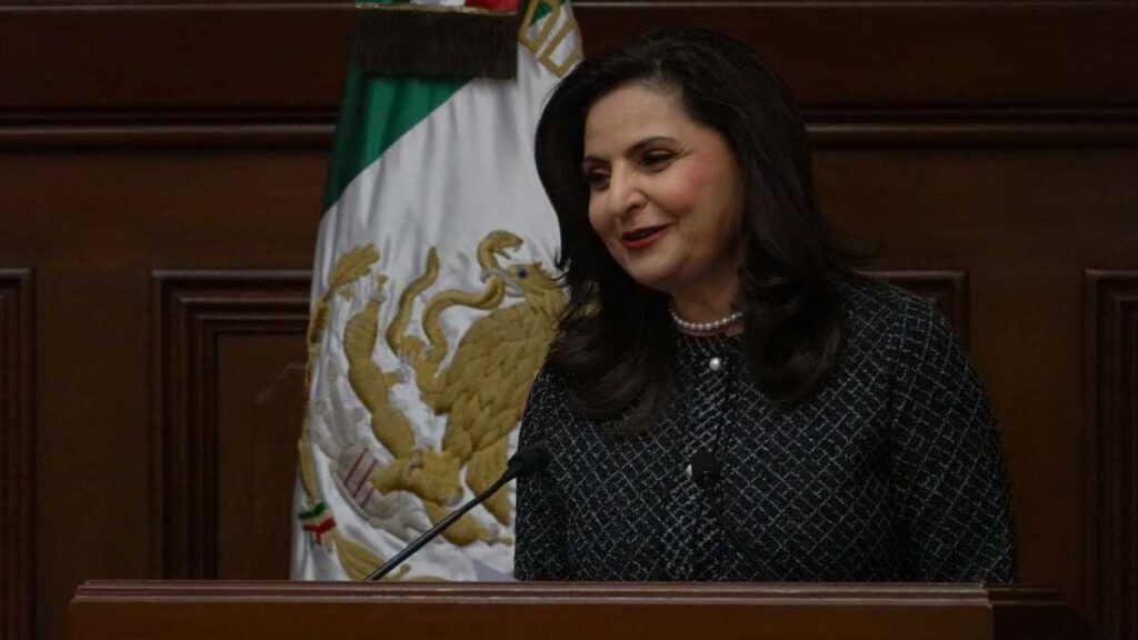 INE reacciona a renuncia de Mónica Soto