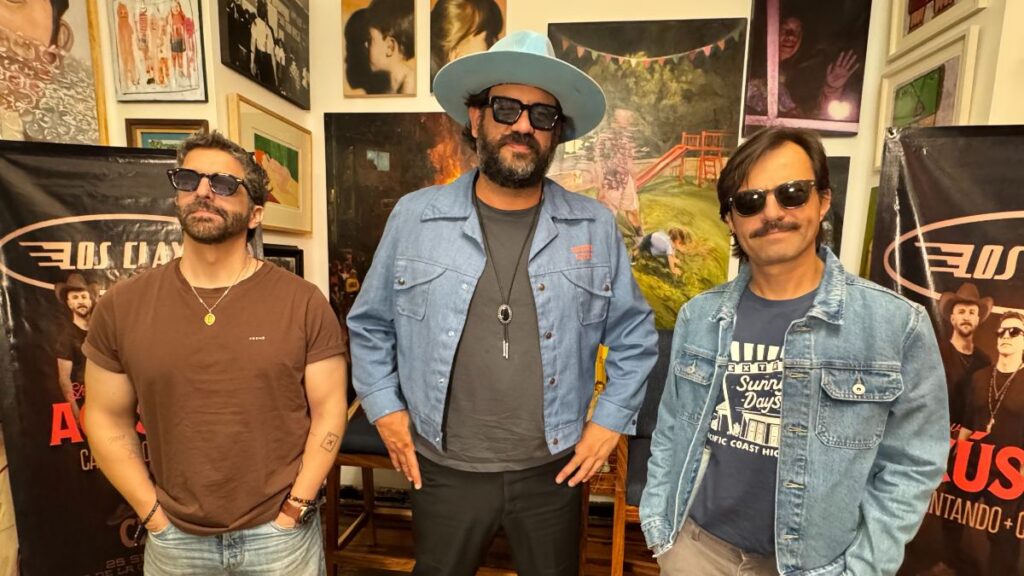 Los Claxons llevan su tour “Cantando + Contando” al Teatro Esperanza Iris en CDMX