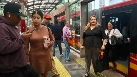 Amplían horario del Metrobús CDMX hasta la 1 de la mañana; ve días y estaciones