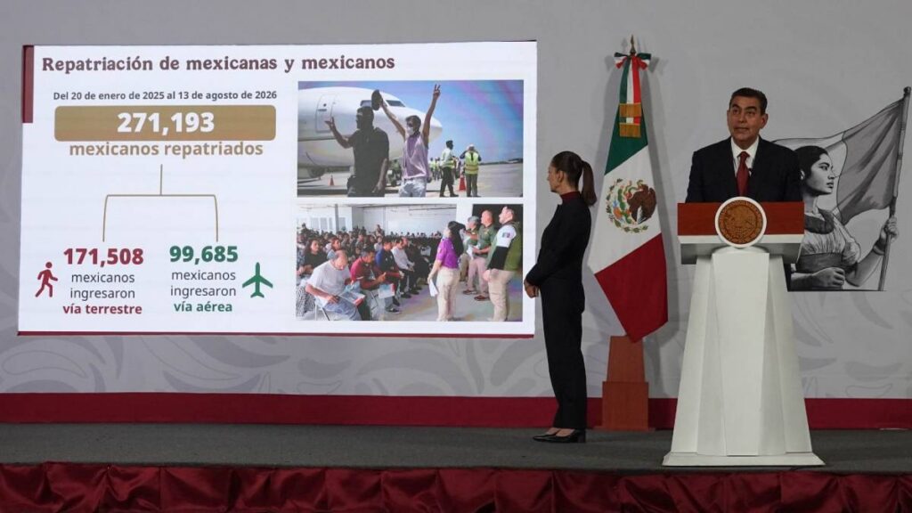 Gobernación reporta más de 1.5 millones de servicios mediante México Te Abraza para connacionales que regresan al país. Conoce los apoyos.