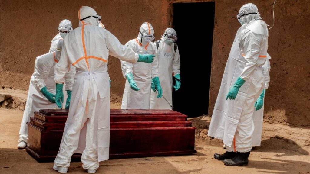 Hay más de más de 4 mil 660 casos de ébola en la RDC
