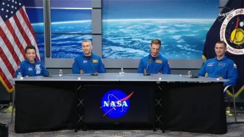 NASA presenta al Crew-13; explican parte de su misión rumbo a la EEI