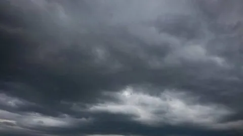 Parece IA: sorprende extraña nube con forma de remolino en Tlalpan