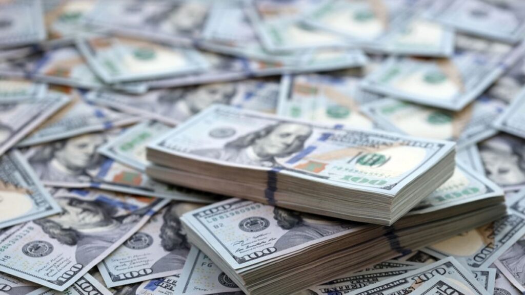 El descuento que aparece en tu cheque de pago ayuda a financiar el Seguro Social y Medicare