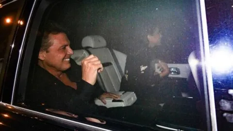 Luis Miguel y su novia Paloma Cuevas comparten momentos en Baja California Sur