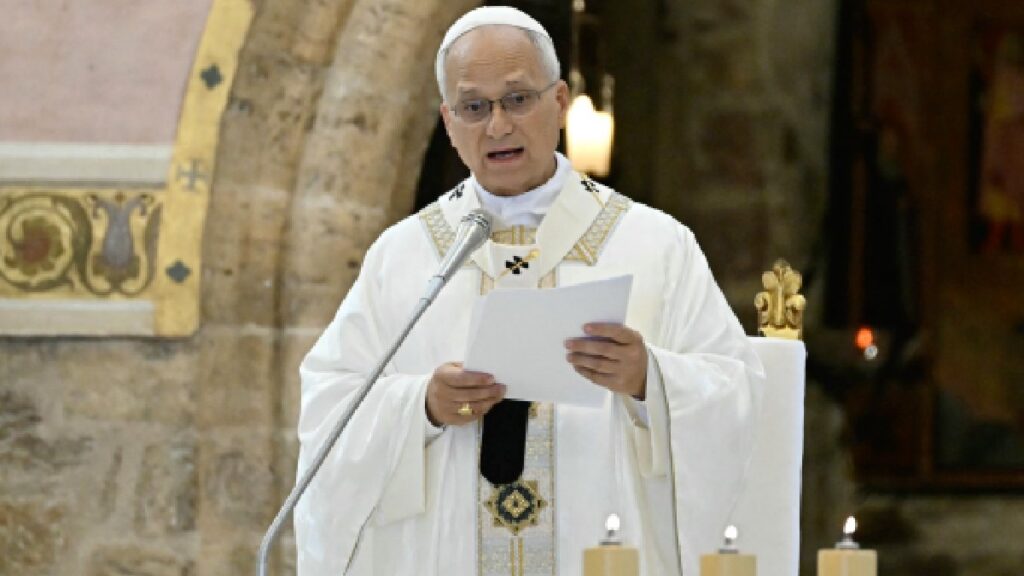 Papa León XIV se reunirá con víctimas de abusos sexuales durante gira en Francia