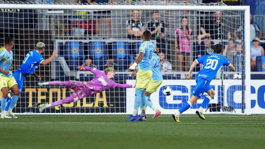 José Paradela definió el partido en los primeros minutos | IMAGN IMAGES via Reuters
