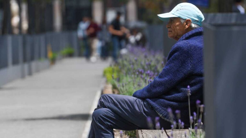 Pensión IMSS en el Día del Abuelo