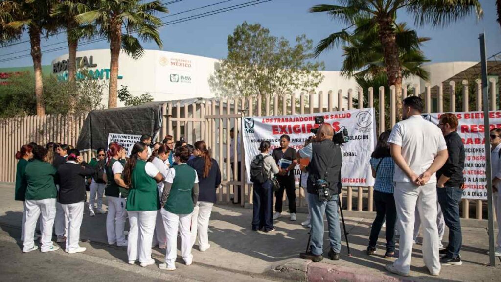 Pensionados del IMSS encabezan protestas y actividades en CDMX este 4 de agosto