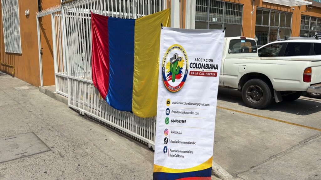 Colombianos en Baja California organizan centros de acopio. Foto: Alberto Elenes