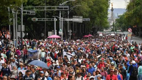 CNTE encabeza las movilizaciones en CDMX este 13 de agosto