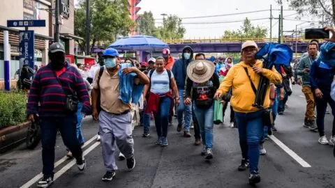 La Unión de la Juventud Revolucionaria de México encabeza las movilizaciones en CDMX este 25 de agosto