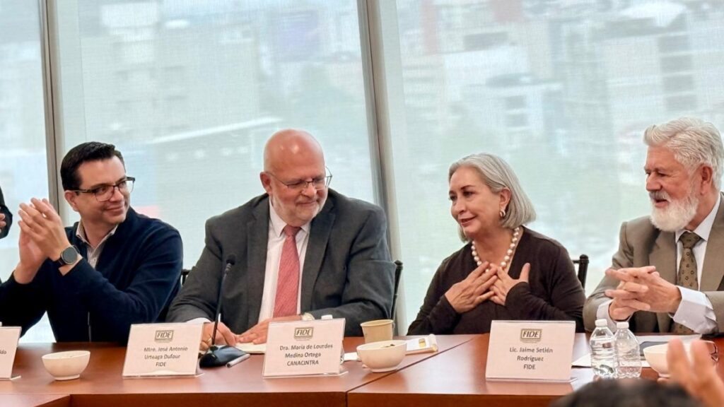FIDE cumple 36 años beneficiado a millones de familias. Foto: Uno TV