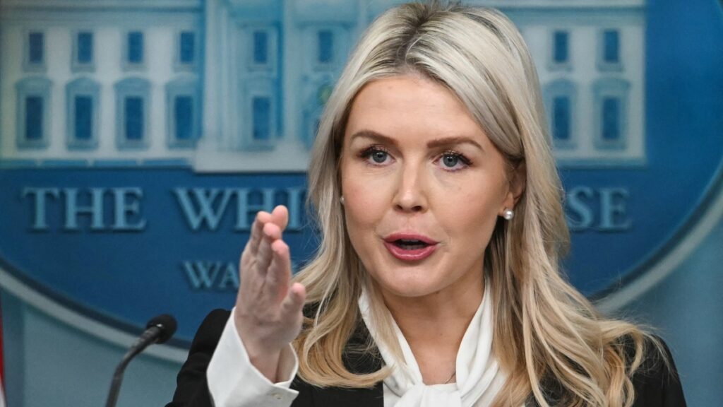 Trump anuncia salida de Karoline Leavitt como portavoz de la Casa Blanca. Foto: AFP