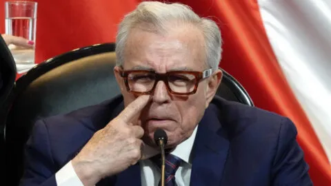 Rubén Rocha Moya cumple primer día tras su regreso sin aparición pública