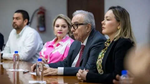 Rubén Rocha Moya regresa a la gubernatura de Sinaloa; retoma funciones este viernes
