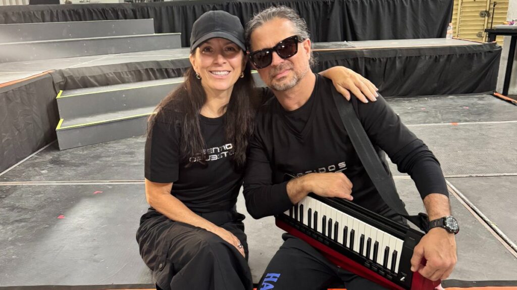 Sentidos Opuestos vuelve al Auditorio Nacional y, en entrevista, cuentan que será una noche para cantar y bailar