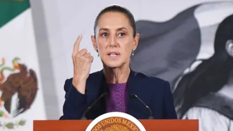 Iniciativa contra doble nacionalidad busca cerrar la puerta al injerencismo: Sheinbaum