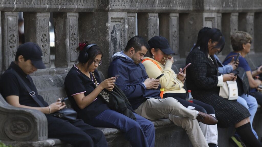 Si tu número de celular termina en 1, esta es la fecha límite para vincularlo con CURP