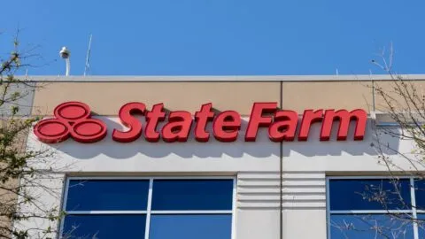 State Farm repartirá 5 mil millones de dólares en dividendos a sus asegurados.