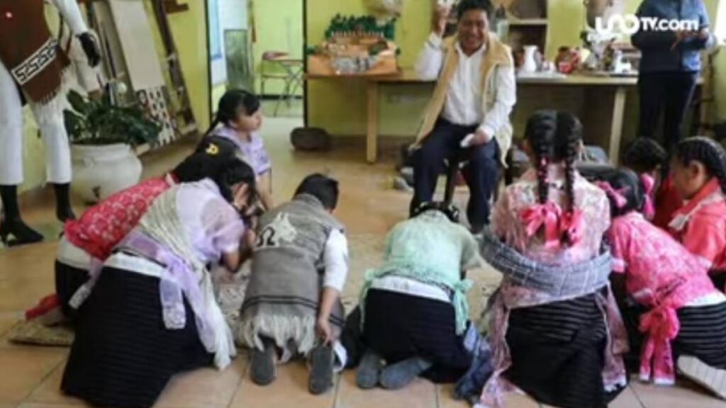 El proyecto de lotería otomí pretende fortalecer la transmisión de la lengua entre las nuevas generaciones.