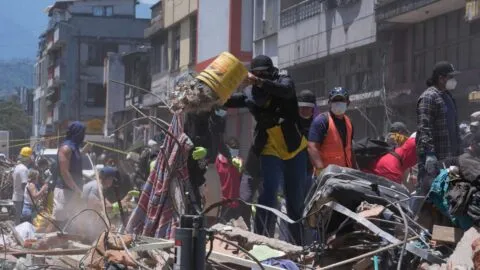 Topos mexicanos se solidarizan con Colombia: Azteca ya está en territorio siniestrado y Tlatelolco espera autorización