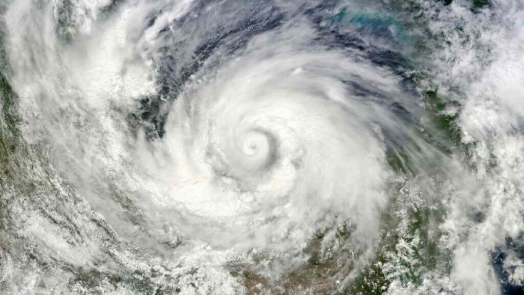 Tormenta tropical Iselle podría convertirse en huracán; ¿cómo seguirla desde tu celular?