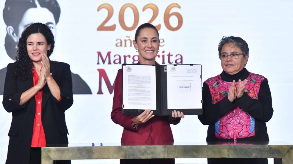 Firman acuerdo para reformar Ley de Transparencia. Foto: Cuartoscuro