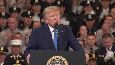 Trump afirma que estrecho de Ormuz "pronto será territorio de EE. UU."