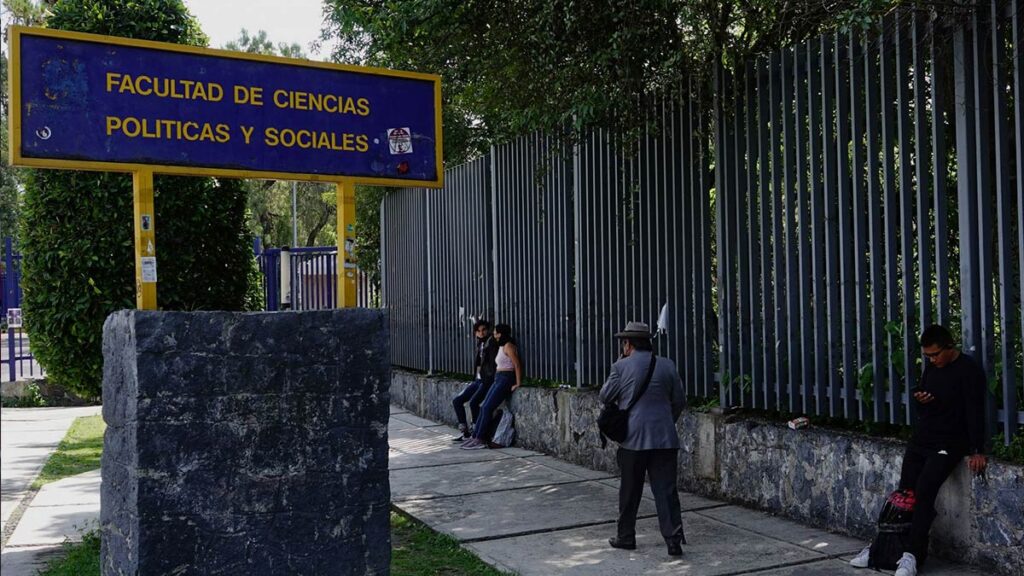 UNAM hará ajustes al calendario escolar