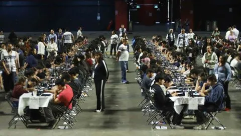 Examen de la UNAM, vigilado hasta con detector de metales