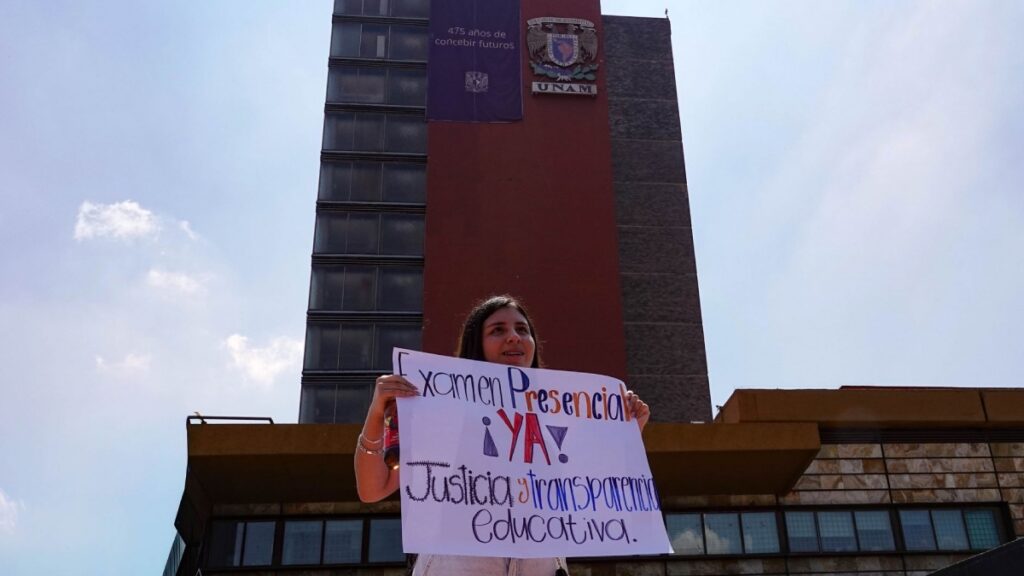 Estos son los puntajes por carrera para el examen de control. Foto: Cuartocuro