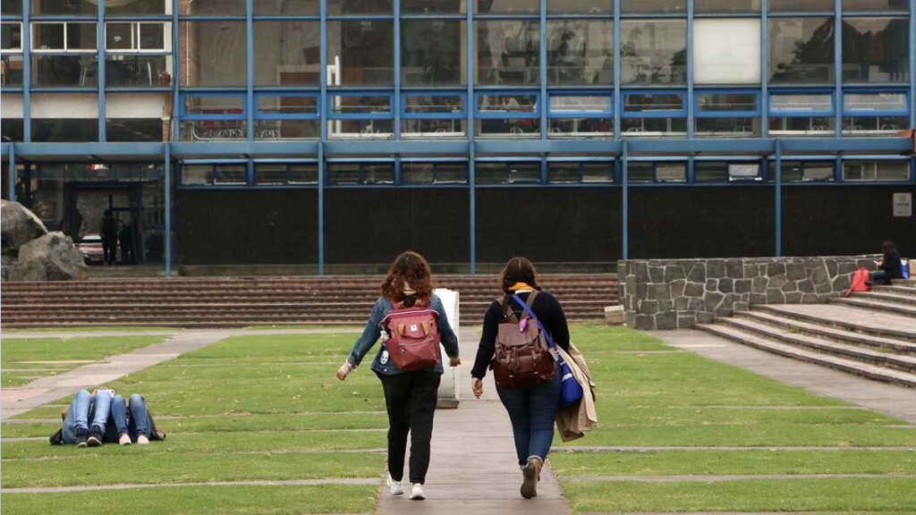 UNAM