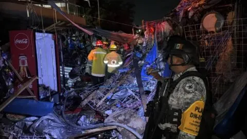 Explosión en Mercado Central de Acapulco deja cinco lesionados y una decena de locales afectados