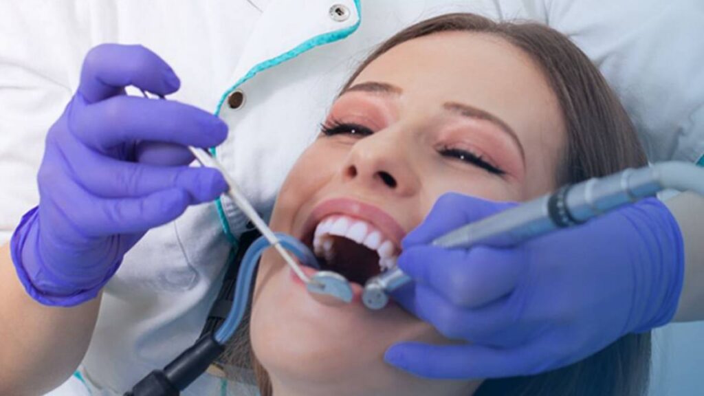 Atención dental gratis en Guanajuato.