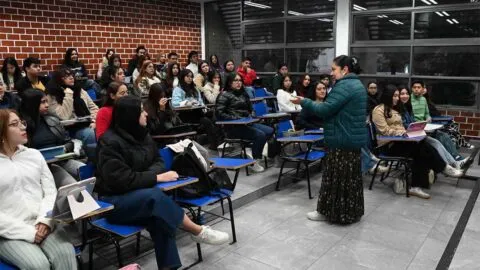 Beca Gertrudis Bocanegra 2026: inicia registro para universitarios de Michoacán, Campeche, Chiapas, Sonora y Zacatecas