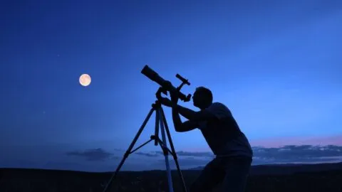 Calendario astronómico de septiembre 2026: equinoccio, luna de cosecha, conjunciones y lluvias de meteoros