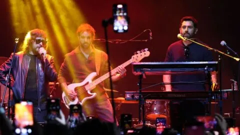 Camilo Séptimo da el último adiós a Jonathan Meléndez: “Celebramos tu música, tu vida y tu luz”